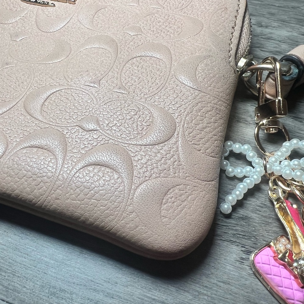 Coach Embossed Signature Wristlet - Picture 4 of 9
